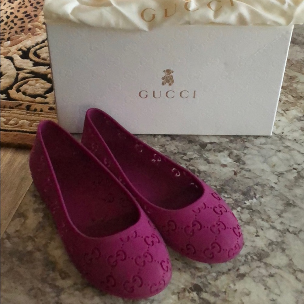 Little girls Gucci flats